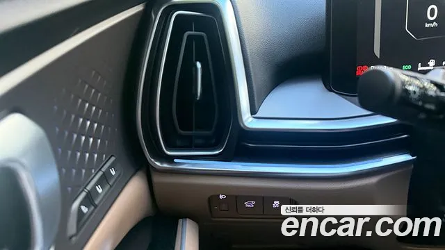Kia Sorento — фото 15