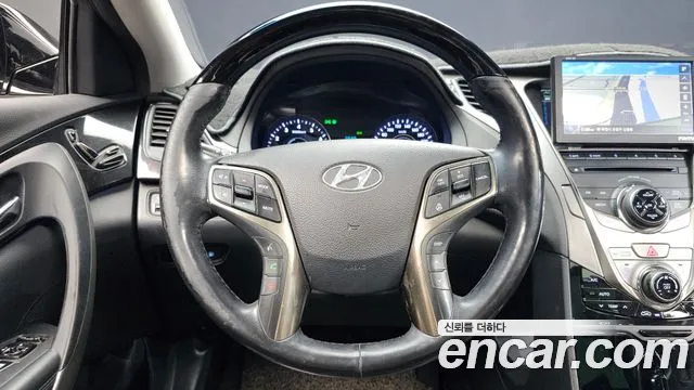 Hyundai Grandeur — фото 13