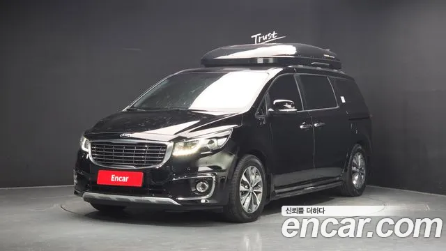 Kia Carnival — фото 1