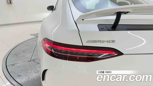 Mercedes-Benz AMG GT — фото 12