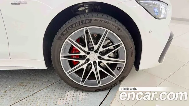 Mercedes-Benz AMG GT — фото 10