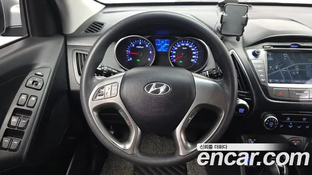 Hyundai Tucson — фото 13