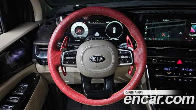 Kia Carnival — фото 14