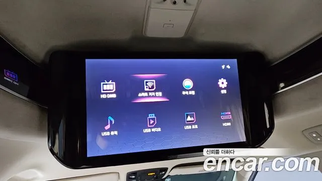 Kia Carnival — фото 18