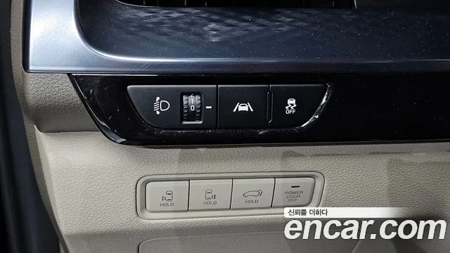 Kia Carnival — фото 28