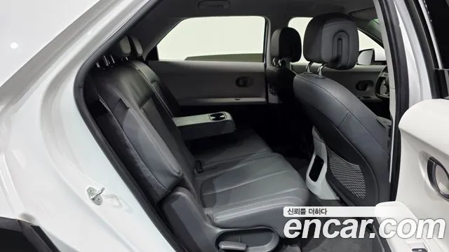 Hyundai Ioniq 5 — фото 12