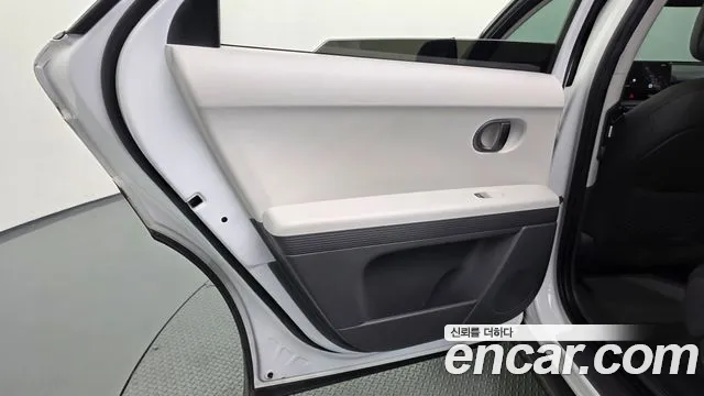 Hyundai Ioniq 5 — фото 25