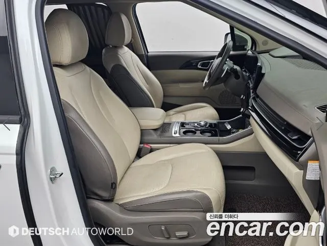 Kia Carnival — фото 10