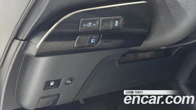 Toyota Prius — фото 16