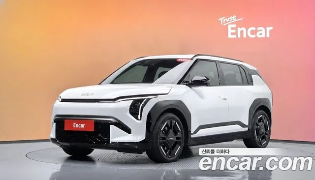 Kia EV3 — фото 20