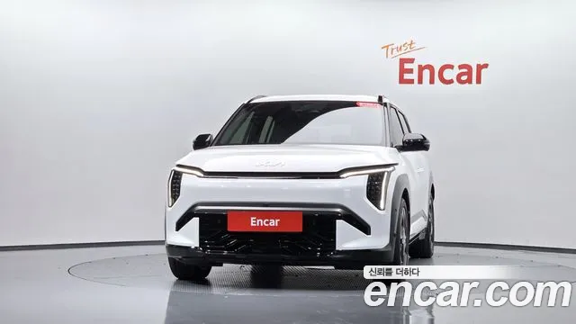 Kia EV3 — фото 2