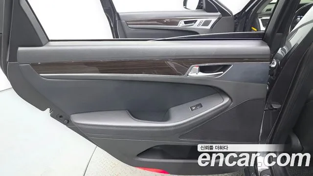 Genesis G80 — фото 25