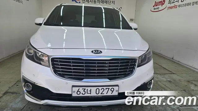Kia Carnival — фото 2