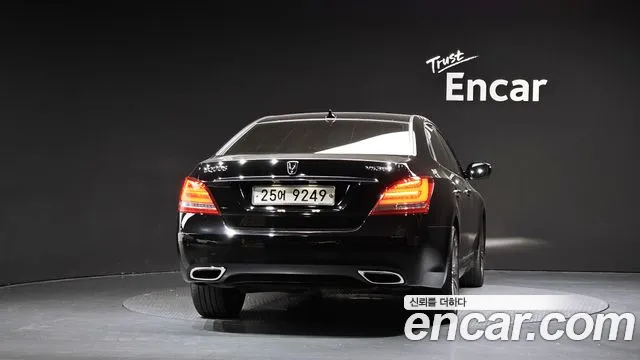 Hyundai Equus — фото 3