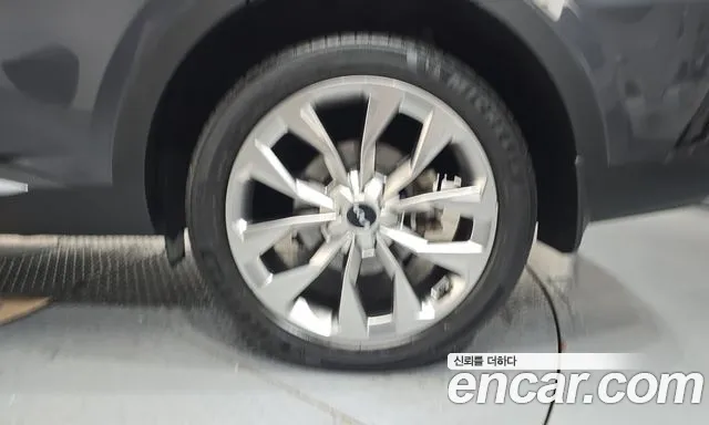Kia Sorento — фото 21