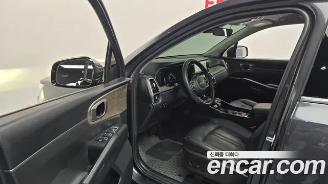 Kia Sorento — фото 10