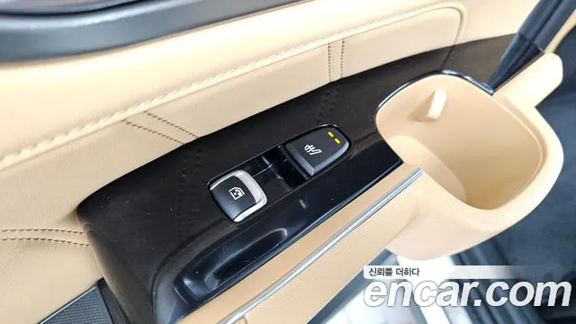 Kia Sorento — фото 19