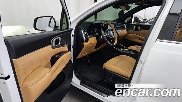 Kia Sorento — фото 10