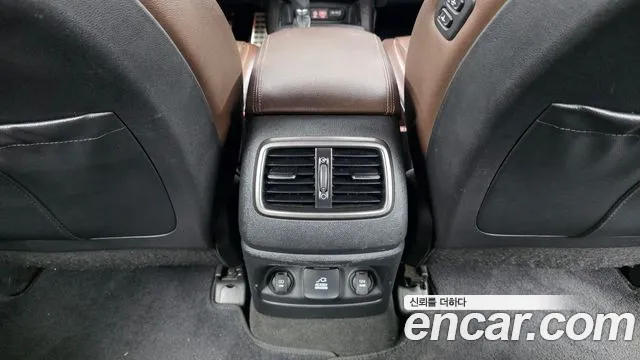 Kia Sorento — фото 19