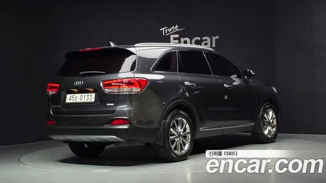 Kia Sorento — фото 2