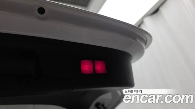 Mercedes-Benz EQA — фото 18