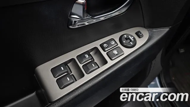 Kia Sportage — фото 28