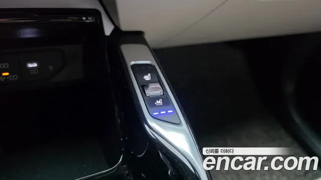Kia Sorento — фото 12