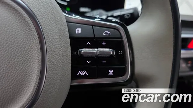 Kia Sorento — фото 16