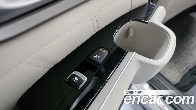 Kia Sorento — фото 30