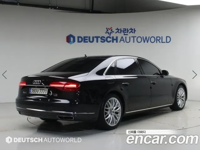 Audi A8 — фото 2