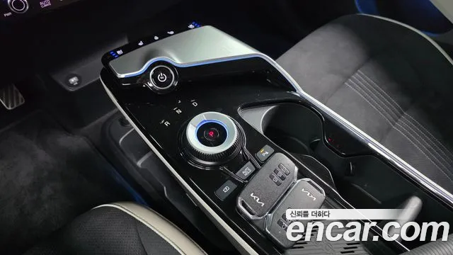 Kia EV6 — фото 8