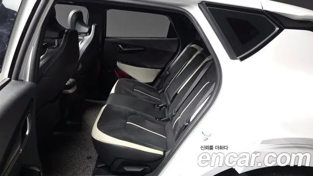 Kia EV6 — фото 26