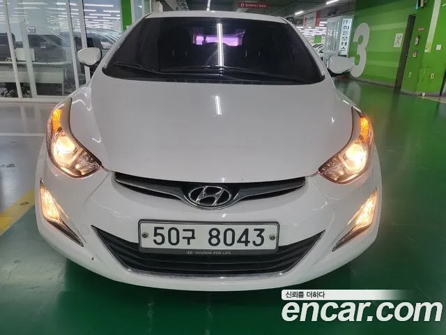 Hyundai Avante — фото 1