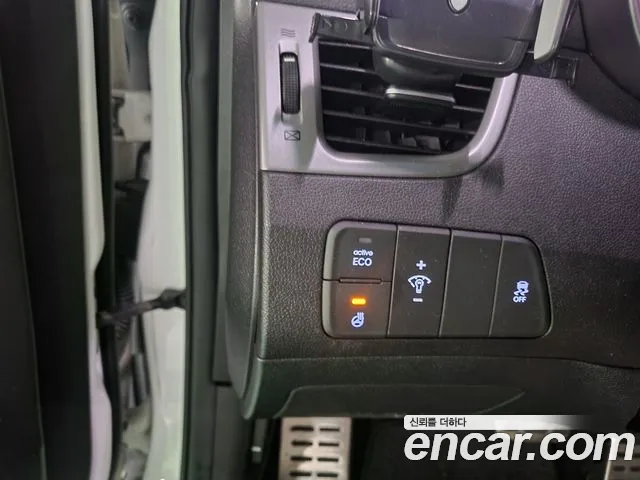 Hyundai Avante — фото 12