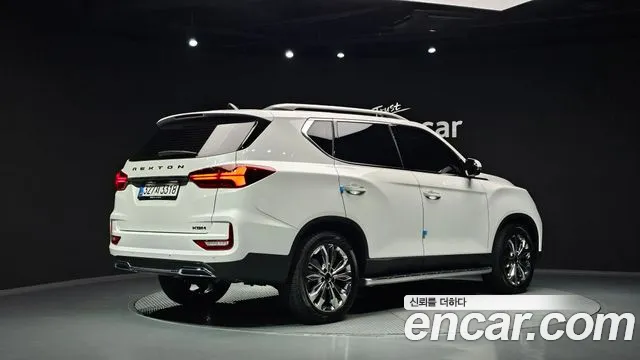 KG_Mobility_Ssangyong Rexton — фото 2