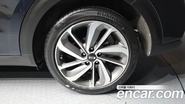 Kia Niro — фото 4