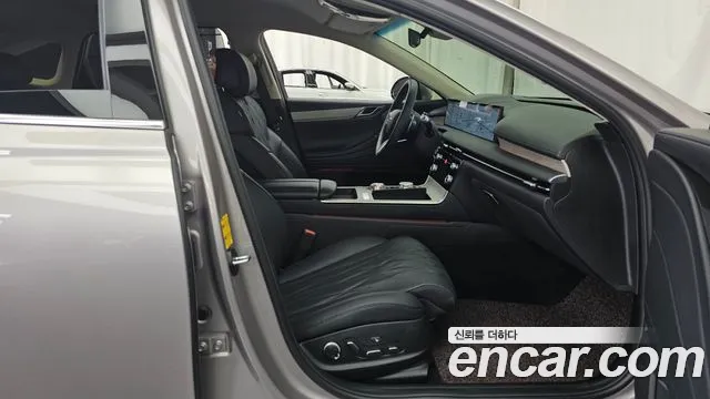 Genesis G80 — фото 10