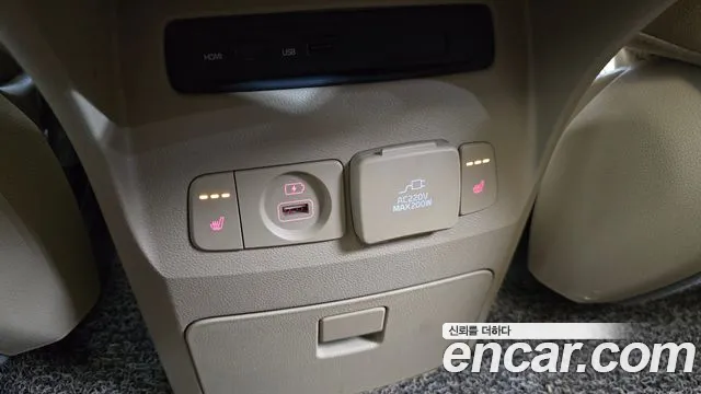 Kia Carnival — фото 29