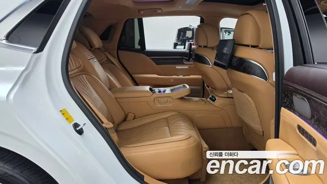 Genesis G90 — фото 11