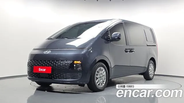 Hyundai Staria — фото 1