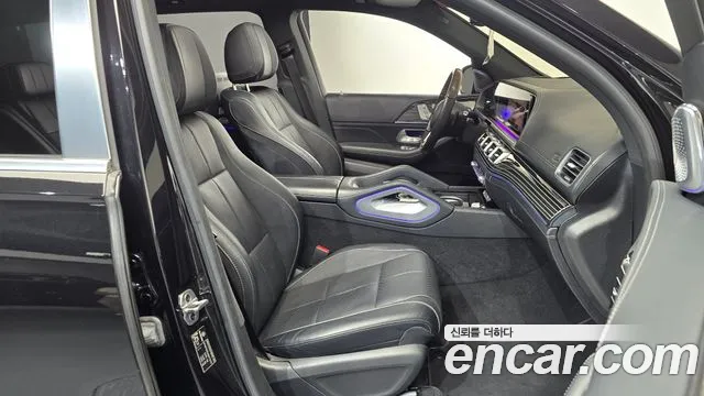 Mercedes-Benz GLS-Class — фото 26