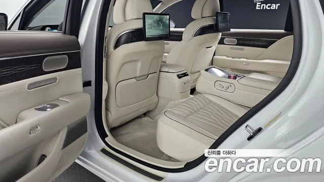 Genesis G90 — фото 11