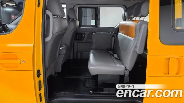Hyundai Starex — фото 11