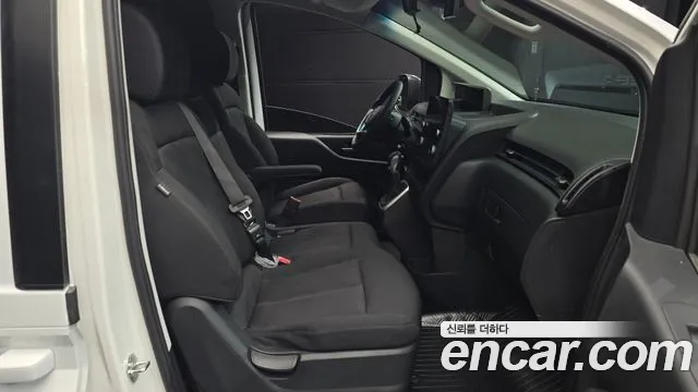 Hyundai Staria — фото 26