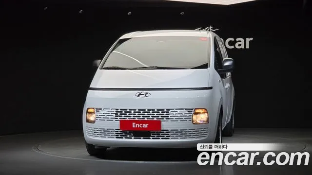 Hyundai Staria — фото 3