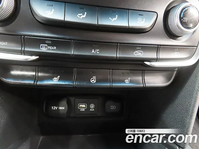 Hyundai Santa Fe — фото 14