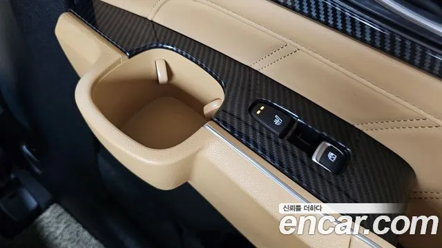 Kia Sorento — фото 18