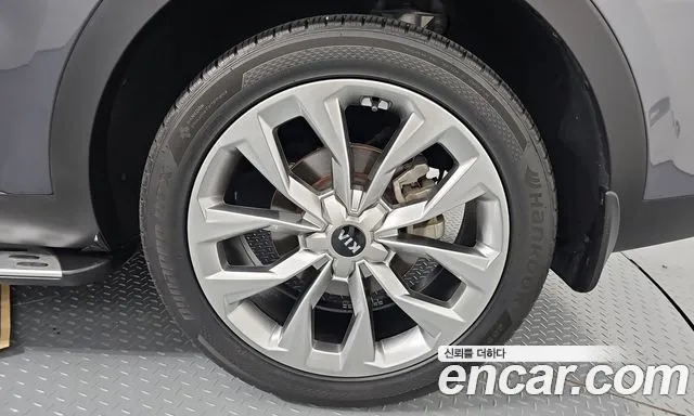 Kia Sorento — фото 21
