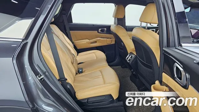 Kia Sorento — фото 26