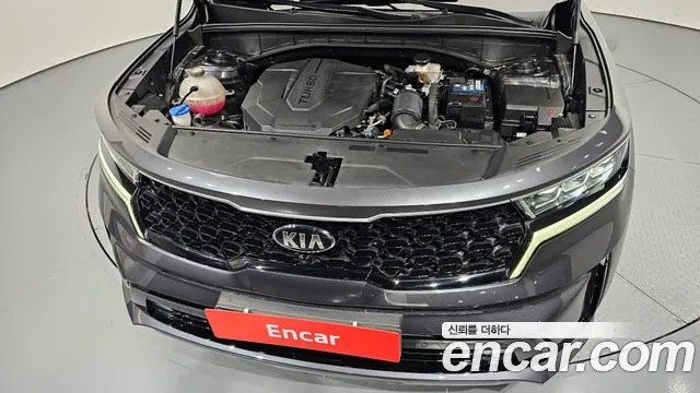 Kia Sorento — фото 6